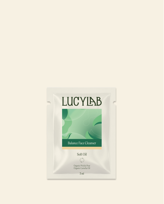 Vzorka - Jemný čistiaci a odličovací olej 3 ml | LucyLab